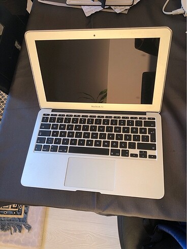 Apple MacBookAir A1370 11