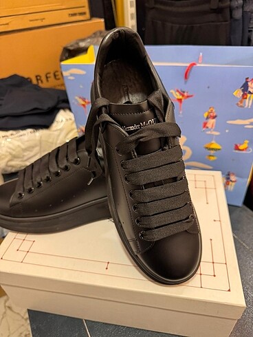 Alexander McQueen Alexander McQueen Siyah (SIFIR ÜRÜN)