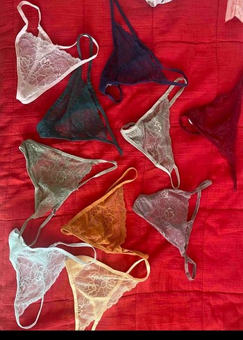 Zara Çiçek Desenli Bej Uzun Drapeli Elbise