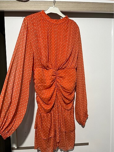 Turuncu puantiyeli elbise - Görsel 3