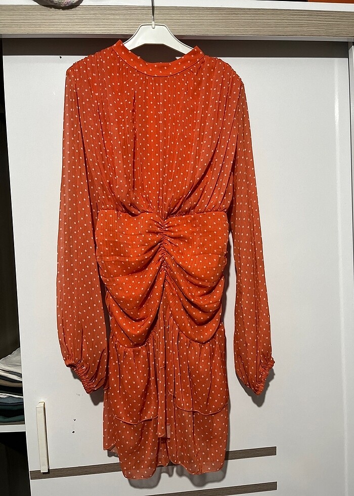 Turuncu puantiyeli elbise - Görsel 2