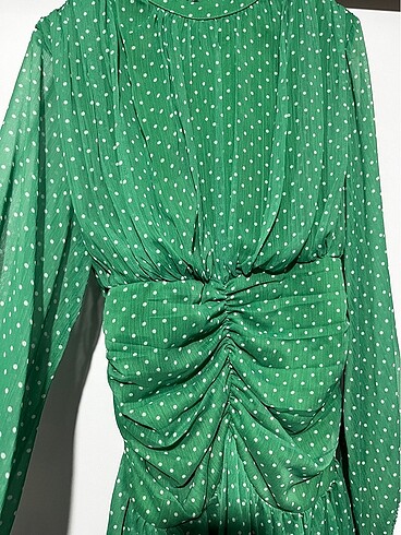 Yeşil puantiyeli şifon elbise - Görsel 3