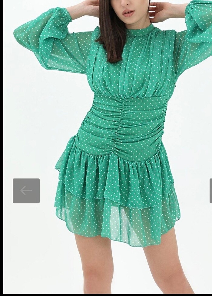 Yeşil puantiyeli şifon elbise - Görsel 2