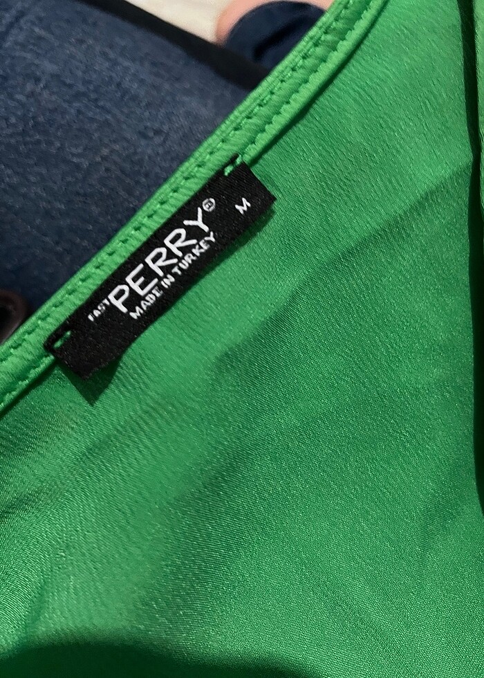 Yeşil saten  takım - Görsel 3