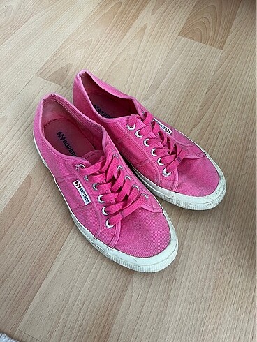 Superga