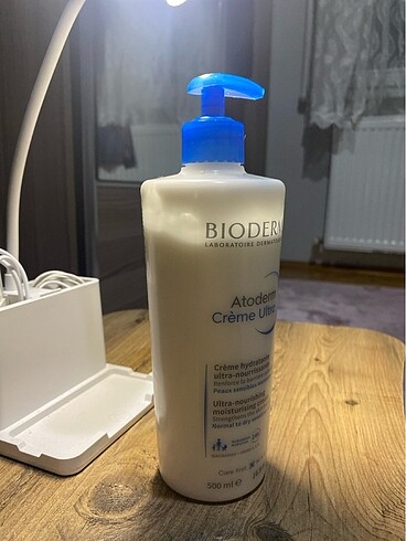Beden Bioderma Atoderm Creme Ultra