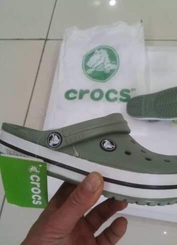 Crocs CROCS