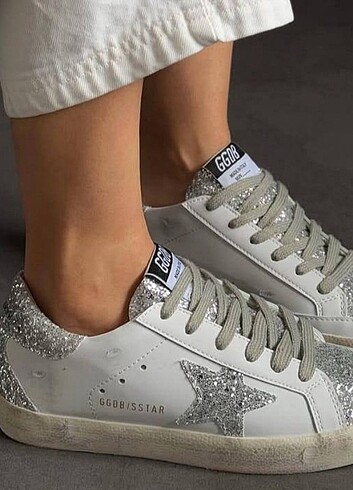 GOLDEN goose delux 