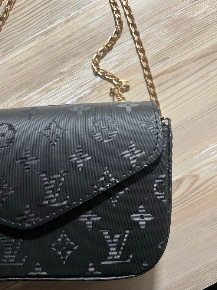 Zincir Detaylı Kadın Çanta - Görsel 2