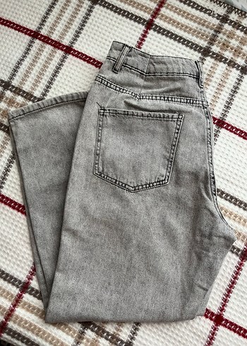 4 pantolon 500 tl - Görsel 4