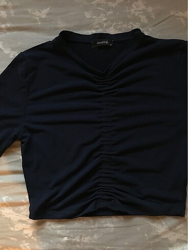 crop bluz