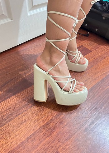 Beyaz Platform Topuklu Bağcıklı Kadın Ayakkabı - Görsel 6