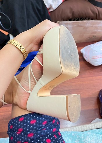 Beyaz Platform Topuklu Bağcıklı Kadın Ayakkabı - Görsel 11