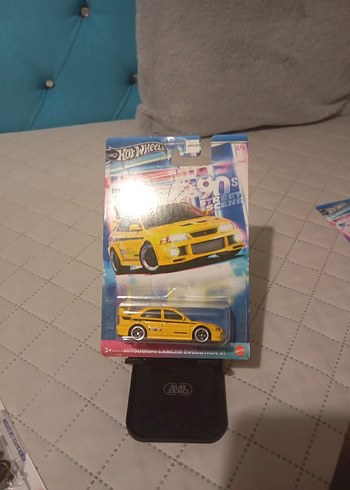 Hot Wheels Mitsubishi Lancer Evolution VI uzun kart
