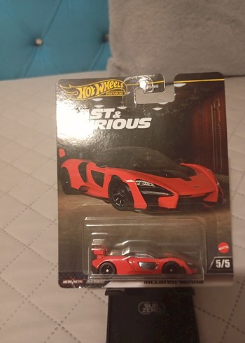 Hot Wheels ff premium McLaren senna