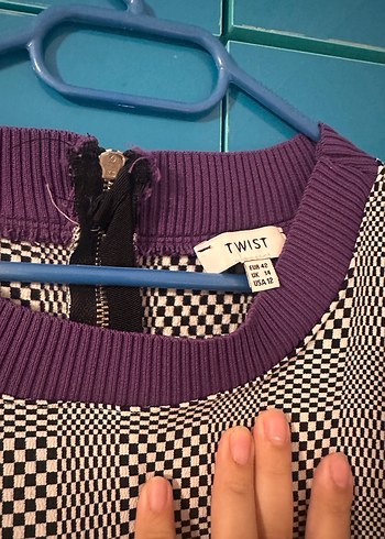 Mor Triko Detaylı  Twist Elbise - Görsel 2