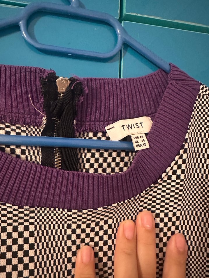 Mor Triko Detaylı  Twist Elbise - Görsel 2