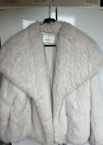 l Beden Kadın Beyaz Midi Peluş Suni Kürk Ceket