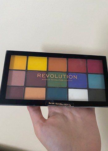 Revolution Marvellous Matters Çok Renkli Far Paleti