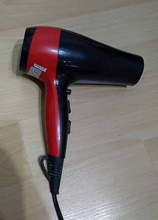 Fön makinesi