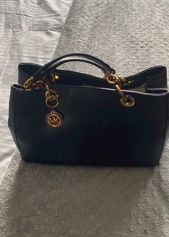 Michael kors Zincir Detaylı lacivert Deri Kadın Çanta