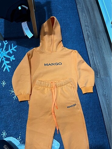 24-36 Ay Beden Mango alt üst takım