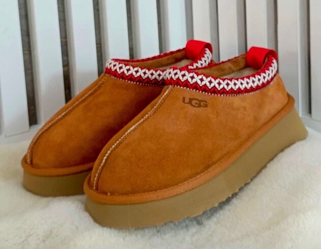 Ugg UGG & ORIGINAL