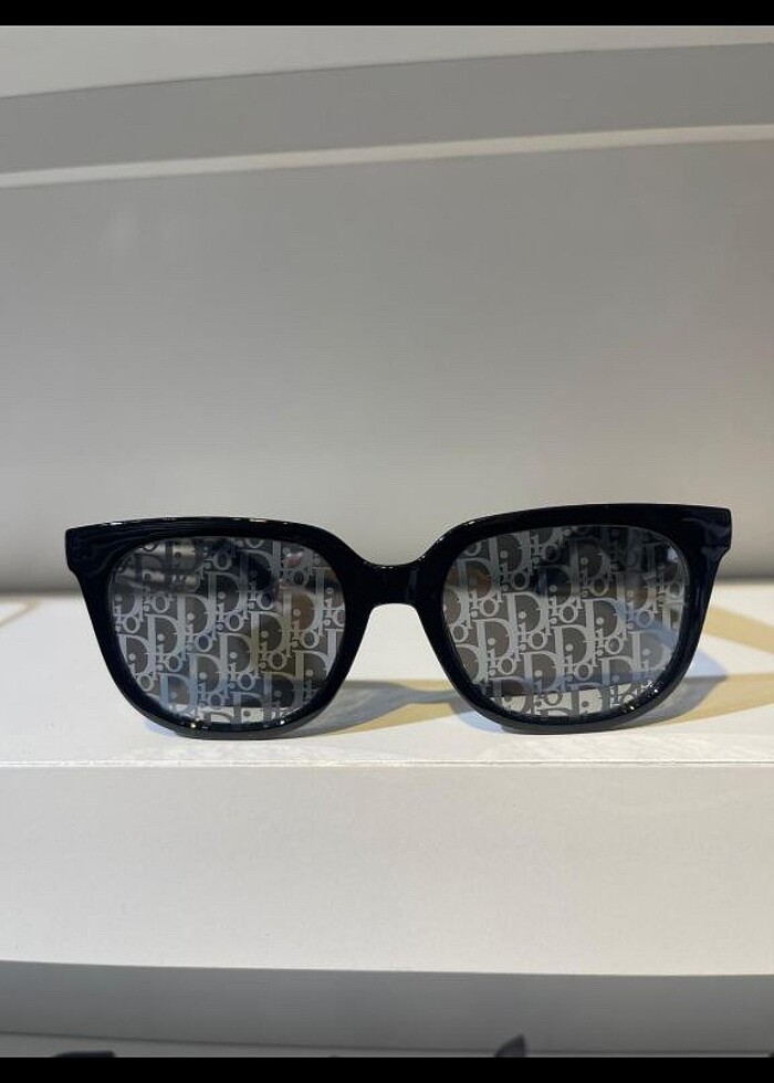 Dior Güneş Gözlüğü - Görsel 2