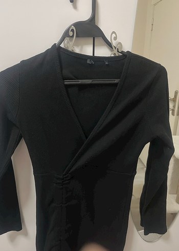 Siyah V Yaka elbise - Görsel 3