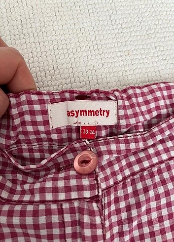 Asymmetry Asymmetry ekose kısa şort