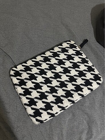 H&M Laptop çantası