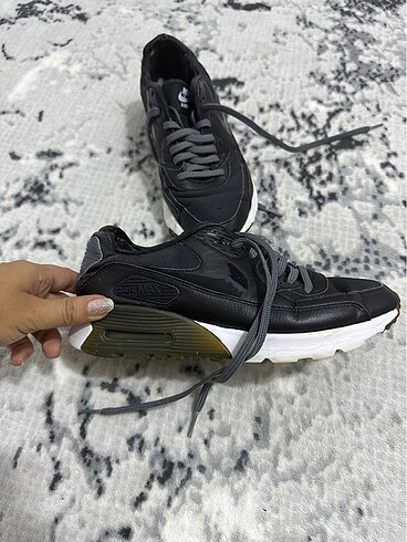 nike spor ayakkabı