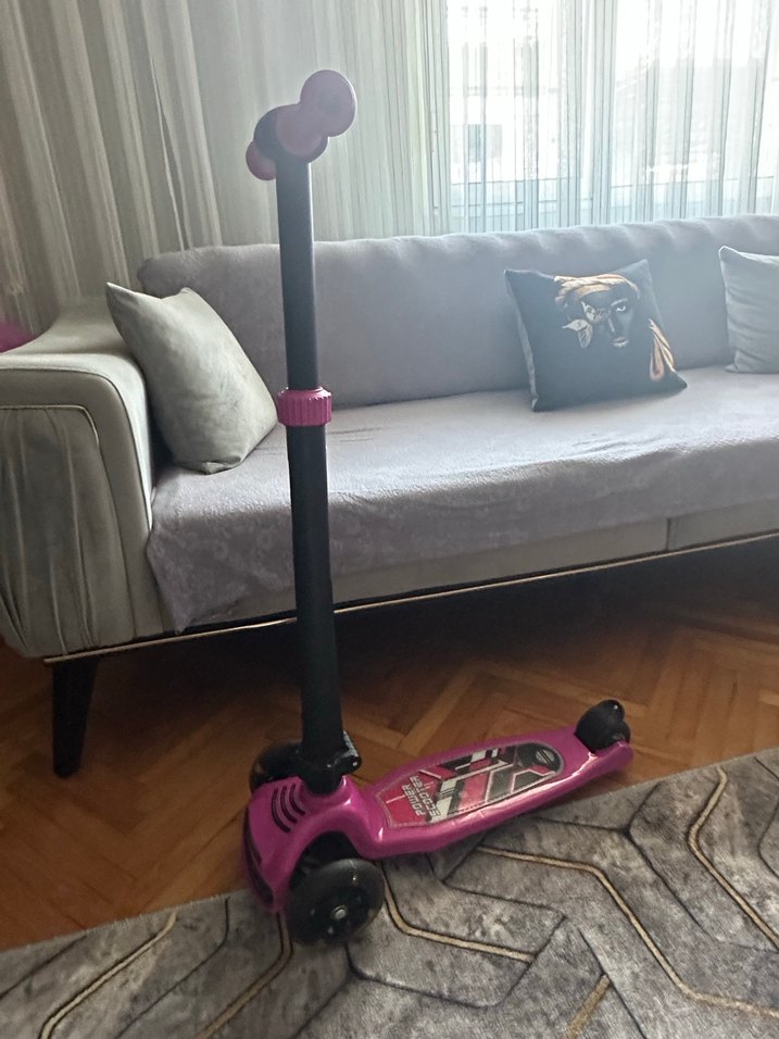 Renkli Pembe Çocuk Scooterı pilsan - Görsel 2