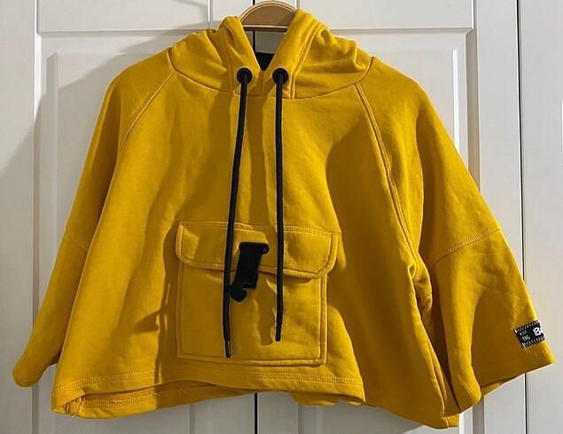 Crop sweat