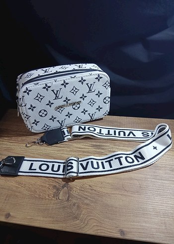 Baskılı Beyaz Louis Vuitton Deri Çanta