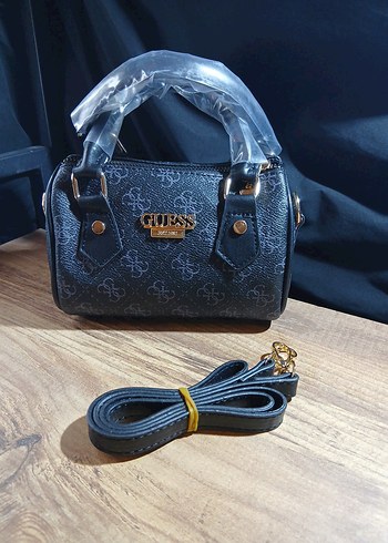 Guess Guess Siyah Desenli Deri Kadın Çanta