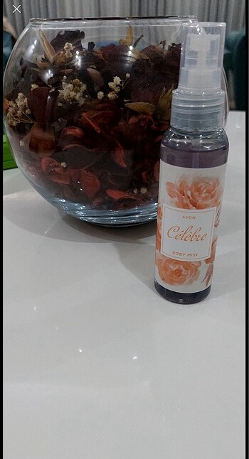 Avon vücut spreyi