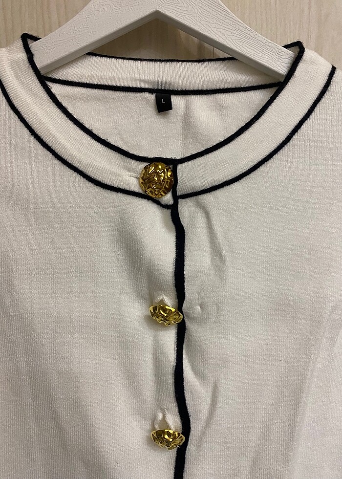 Triko sıfır kollu bluz - Görsel 3