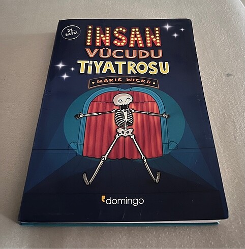 İnsan vücudu tiyatrosu kitap