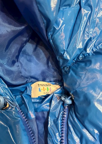 Parlak Mavi Kapüşonlu Çocuk Kışlık Mont Yağmurluk - Görsel 4