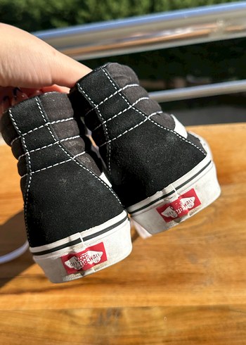 38 Beden siyah Renk Vans sıfır gibi