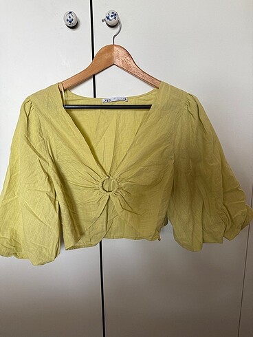 Zara crop