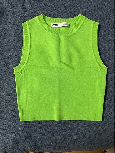 Zara crop