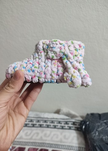 Kız Çocuk Renkli Örgü Ev Terlikleri - Görsel 4