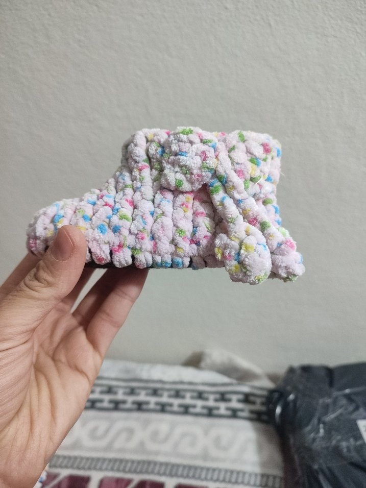 Kız Çocuk Renkli Örgü Ev Terlikleri - Görsel 4