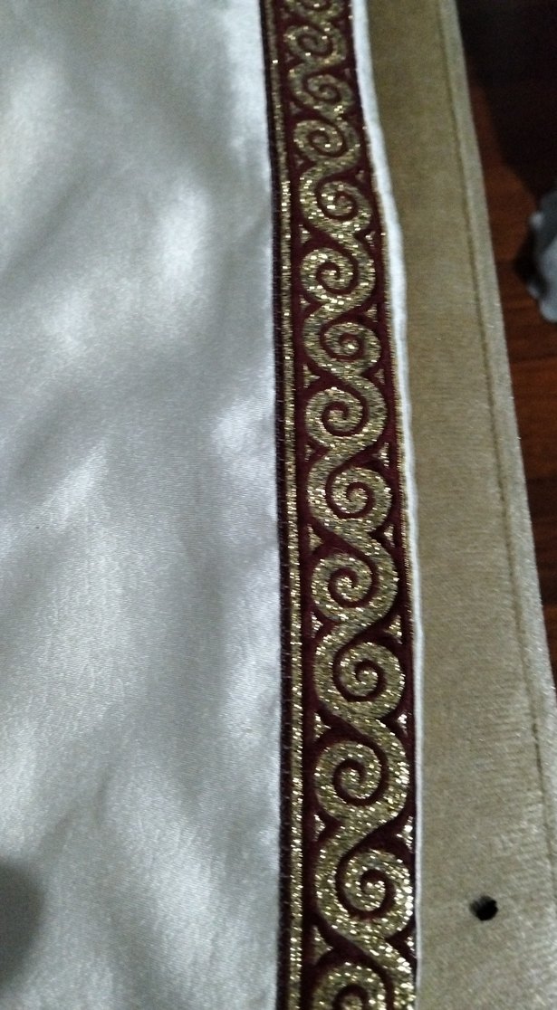 Nakışlı Parlak Beyaz Kırlent Kılıfı 2 adet - Görsel 2