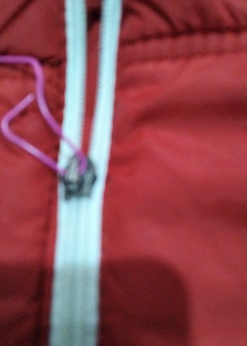 Kapüşonlu Kırmızı Erkek Çocuk Yelek - Görsel 5