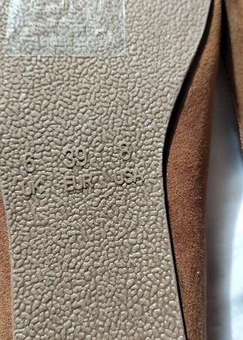 Süvet badem taba renkli etiketli ayakkabı - Görsel 5