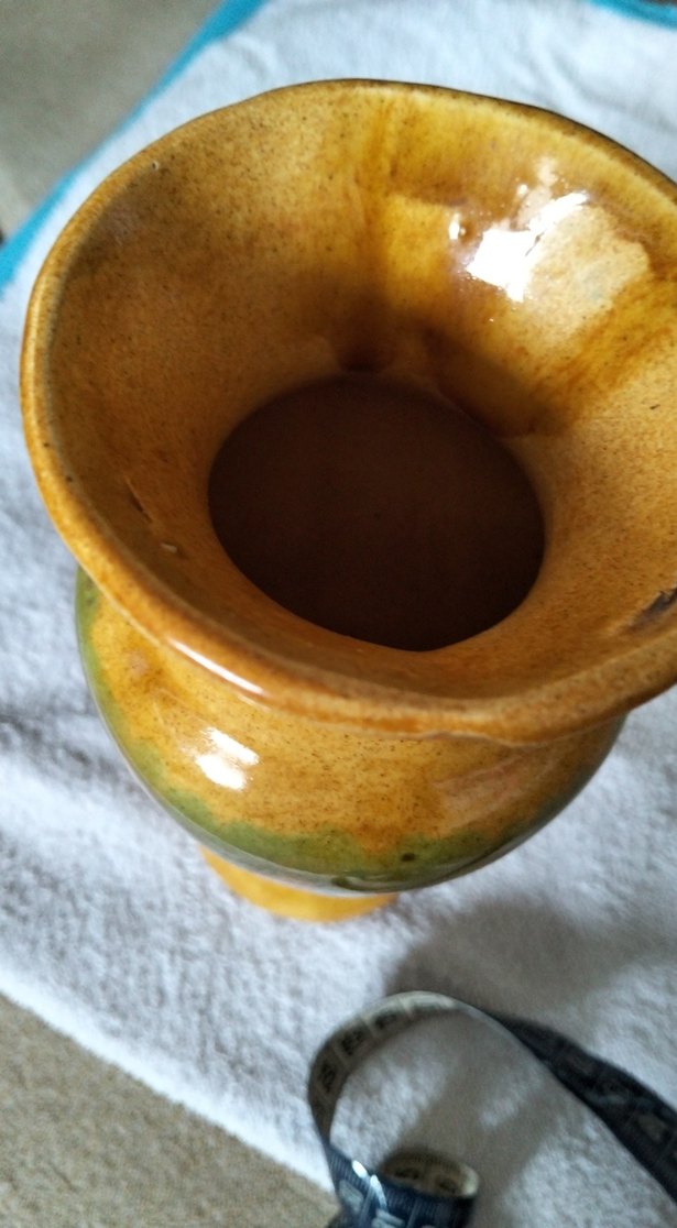 Parlak Sarı ve Yeşil Seramik Vazo - Görsel 4