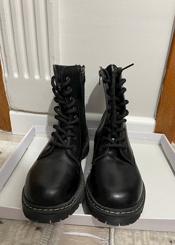 39 Beden siyah Renk Siyah Deri Gotik Stiletto Topuklu Kadın Bot